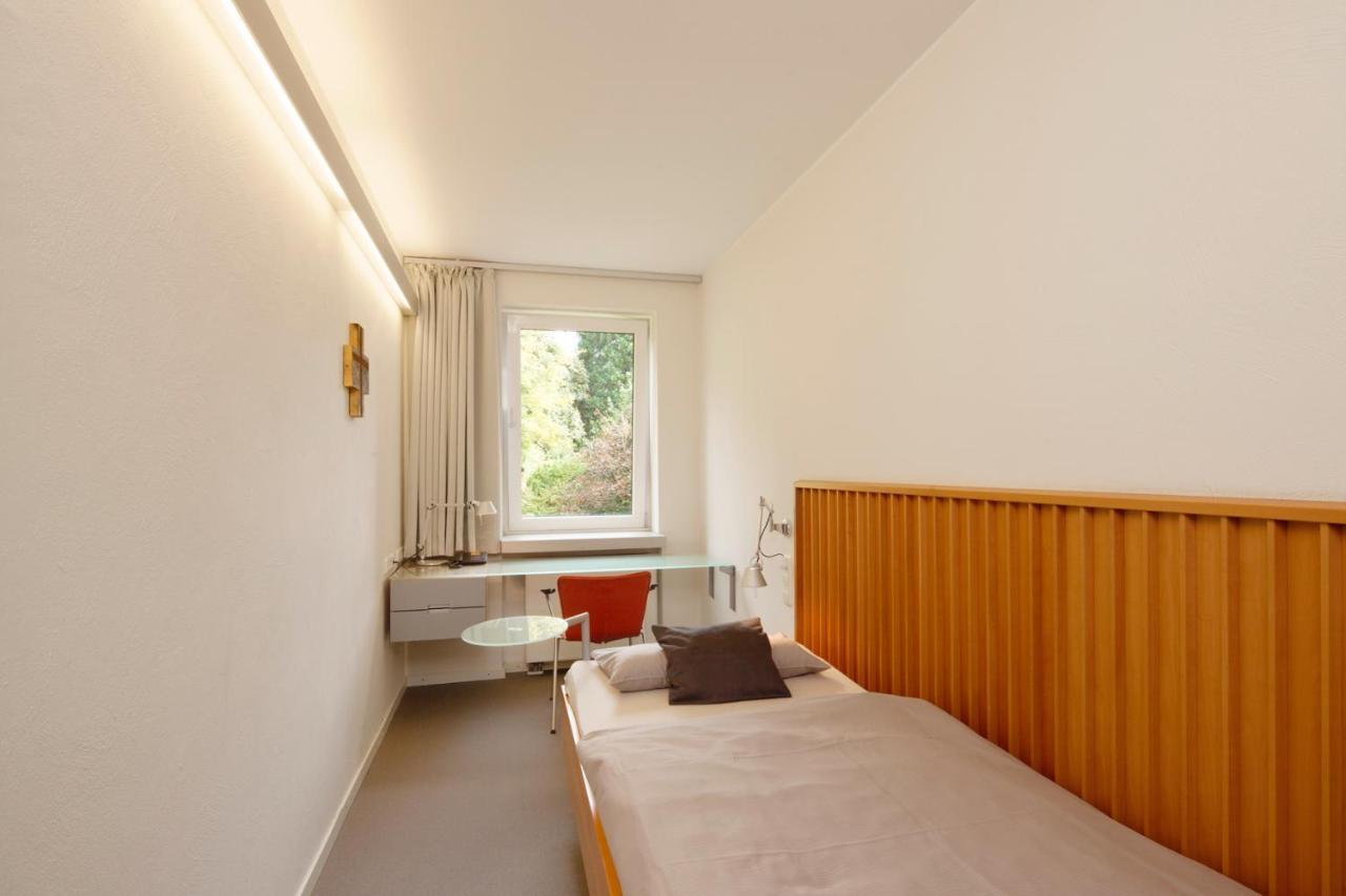 Katholische Akademie Schwerte Hotell Exteriör bild