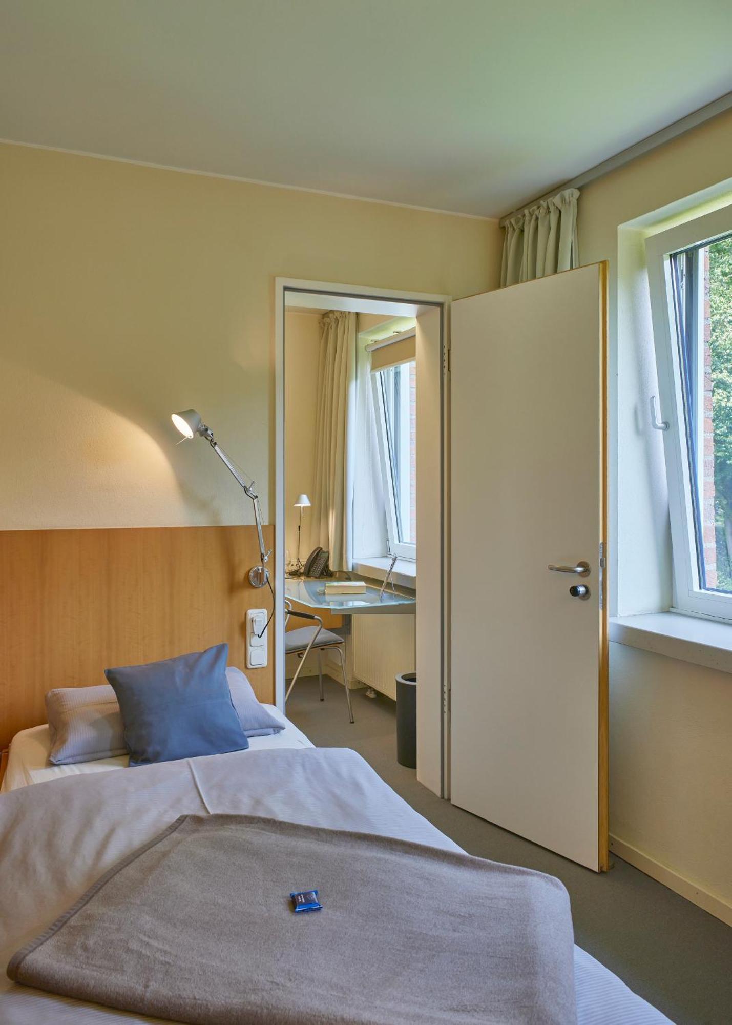 Katholische Akademie Schwerte Hotell Exteriör bild